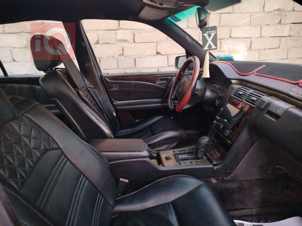 مرسيدس بنز E-Class